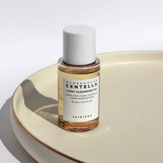 Skin1004 - Madagascar Centella Light Cleansing Oil 30ml